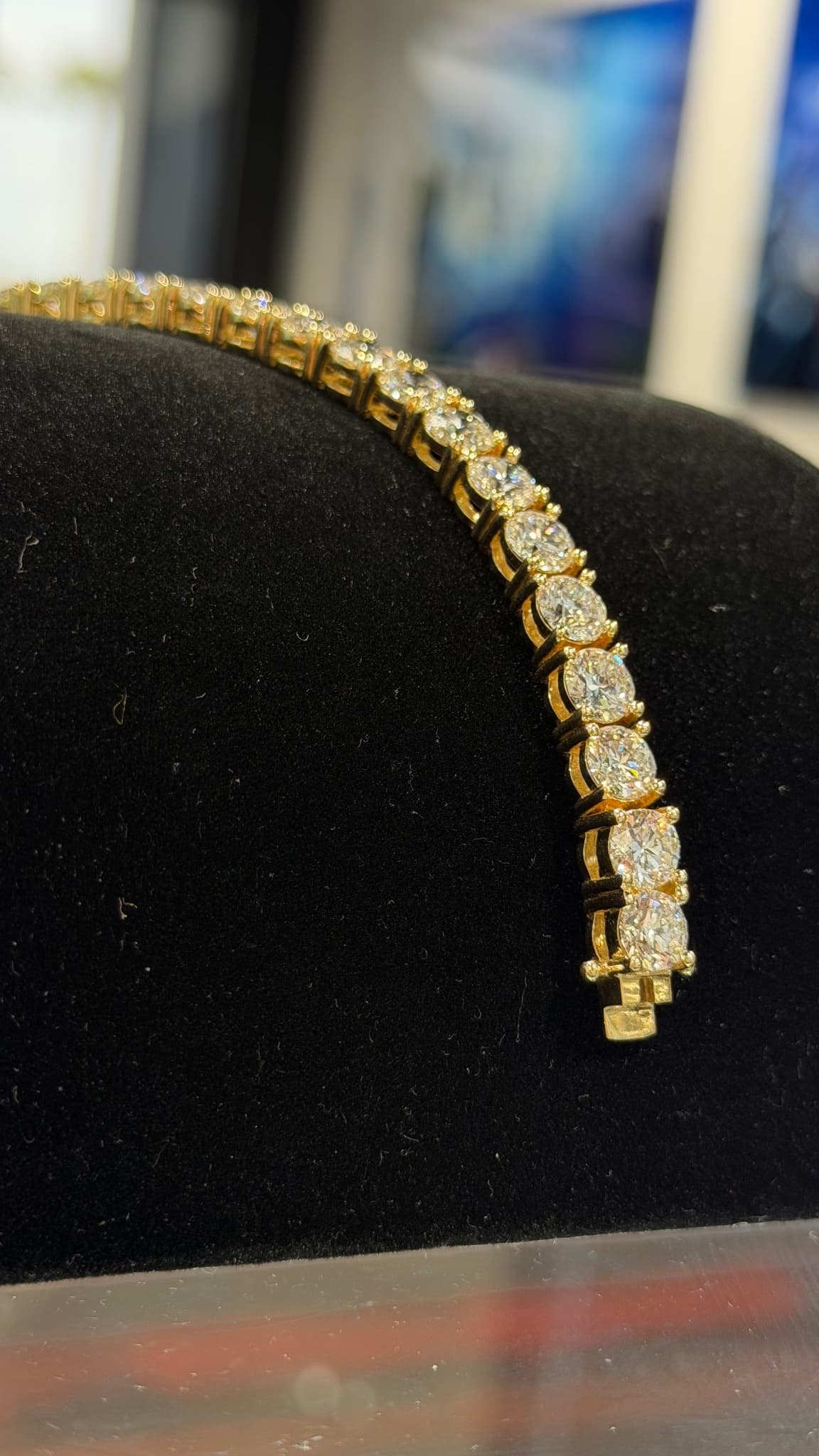 Tennis Bracelet 25.5 CT Tennis Bracelet · Yellow Gold · 14 — photo 4