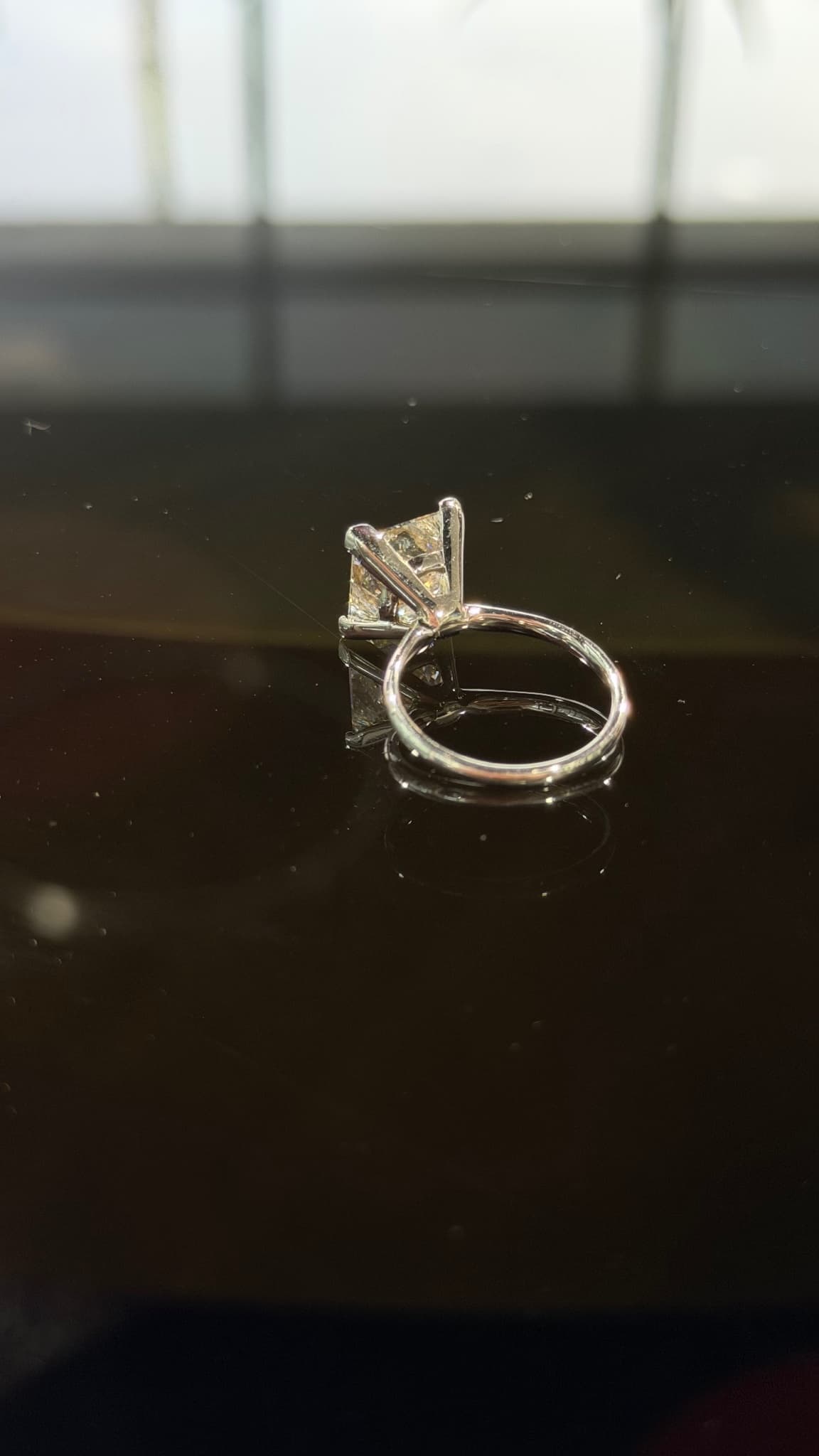 Ring 14kt Princess Cut  · White Gold · 14k — photo 5