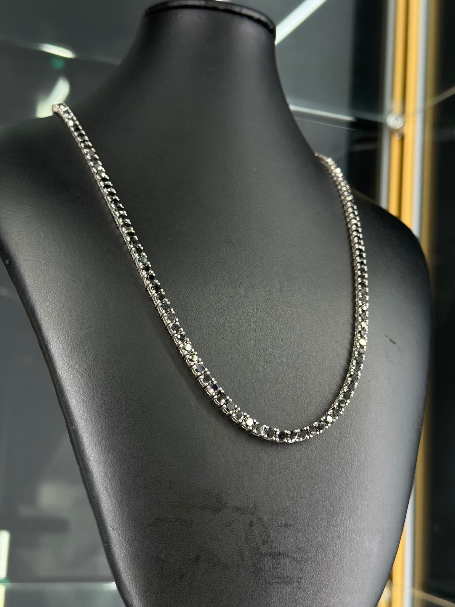 Tennis Chain Black Stones Tennis Chains · White Gold · 14k — photo 3