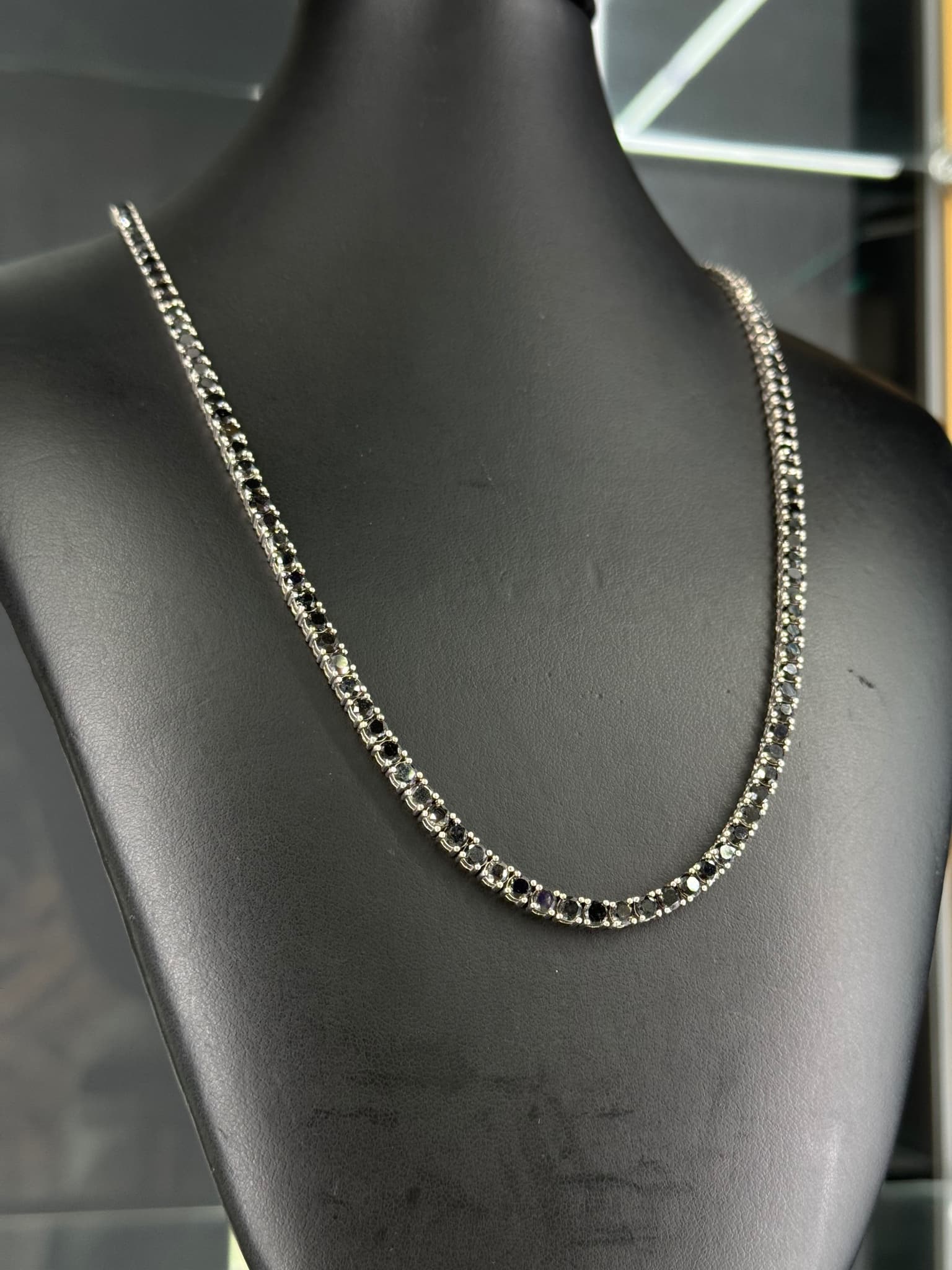 Tennis Chain Black Stones Tennis Chains · White Gold · 14k — photo 4