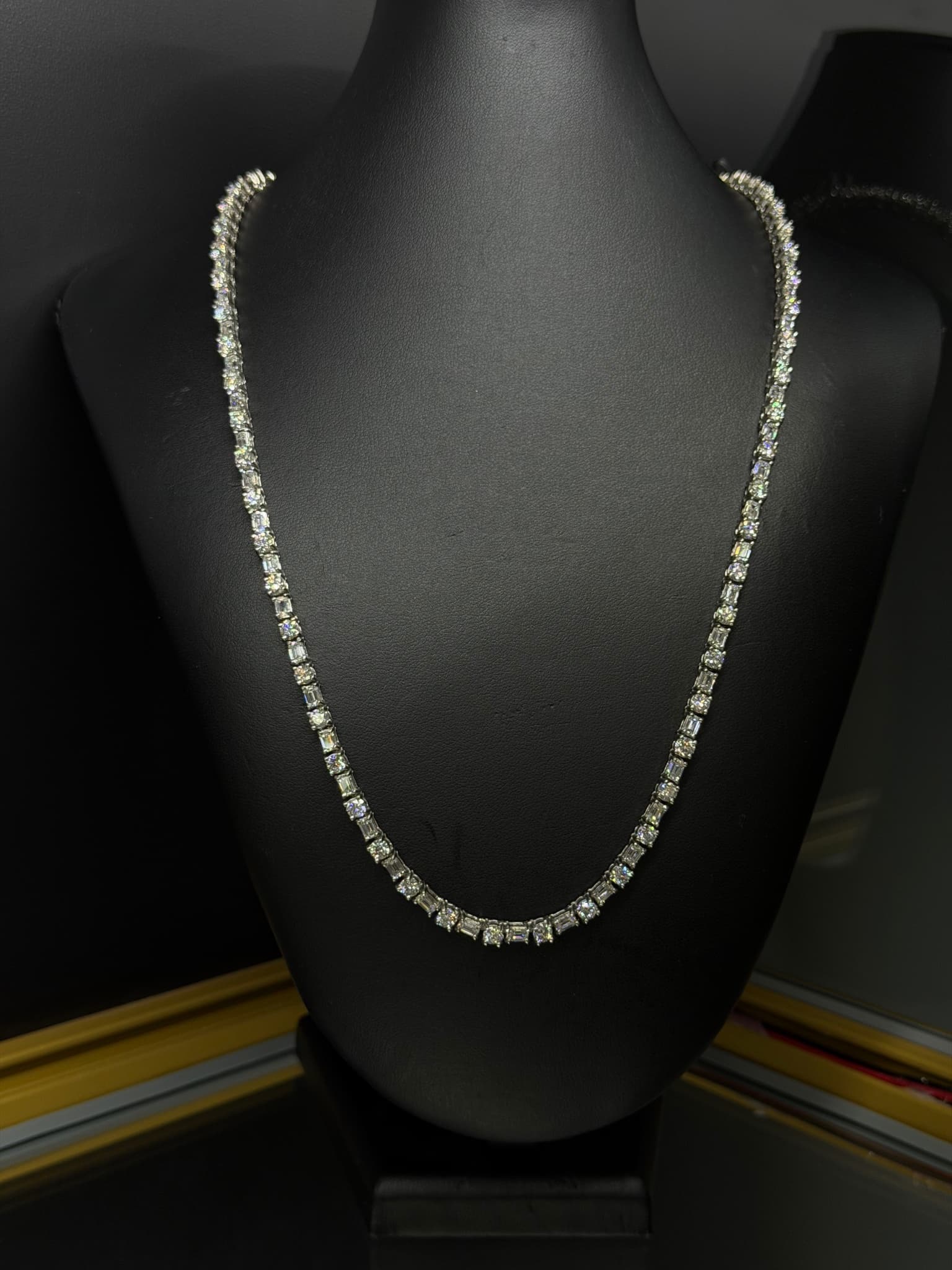 Luxzen Tennis Chains · White Gold · 14k