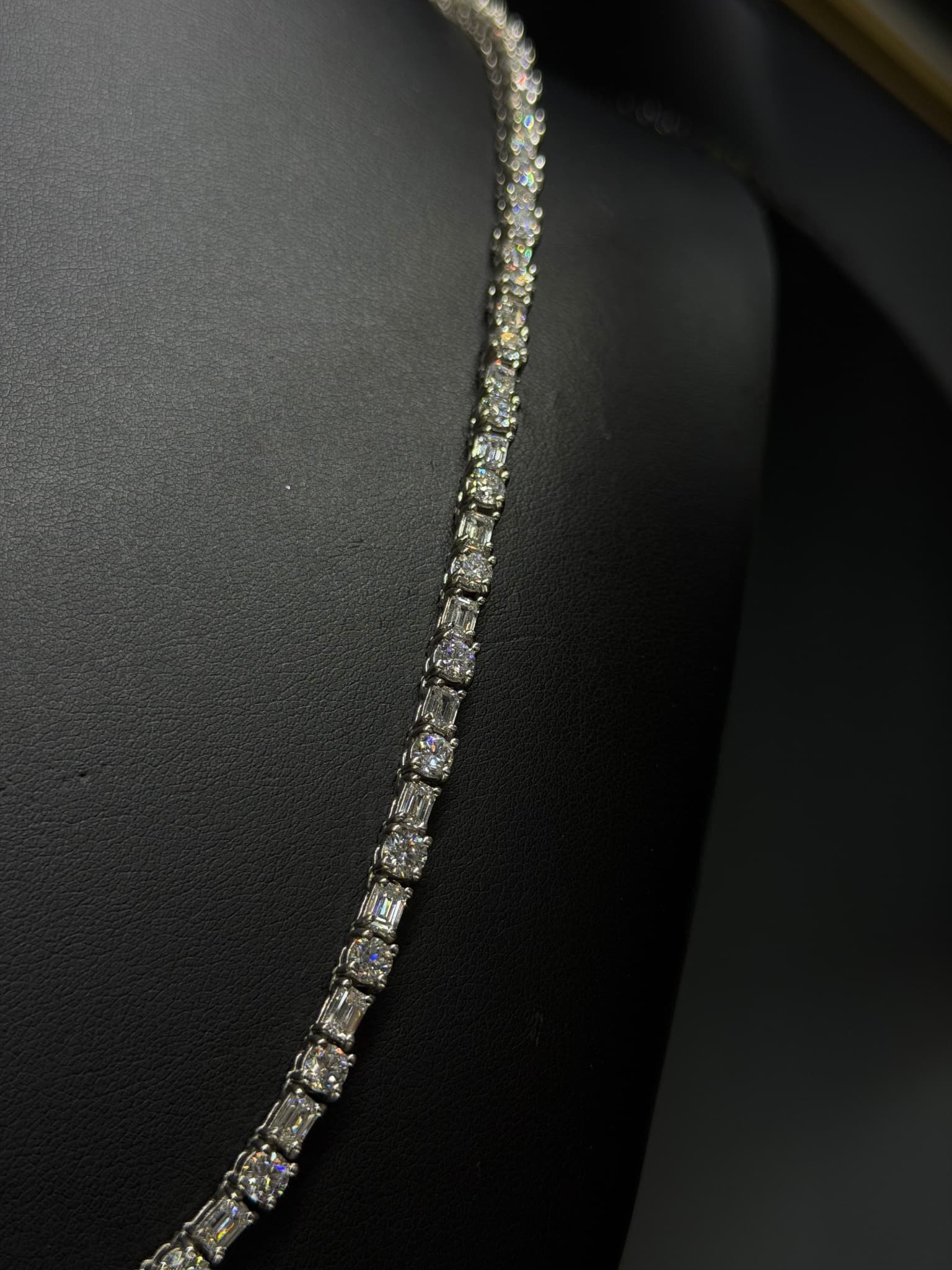 Luxzen Tennis Chains · White Gold · 14k — photo 4