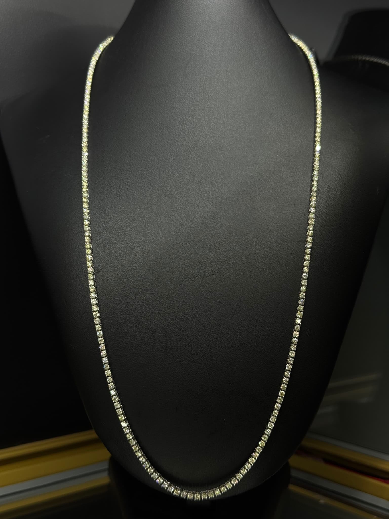 Luxzen Tennis Chains · White Gold · 14k