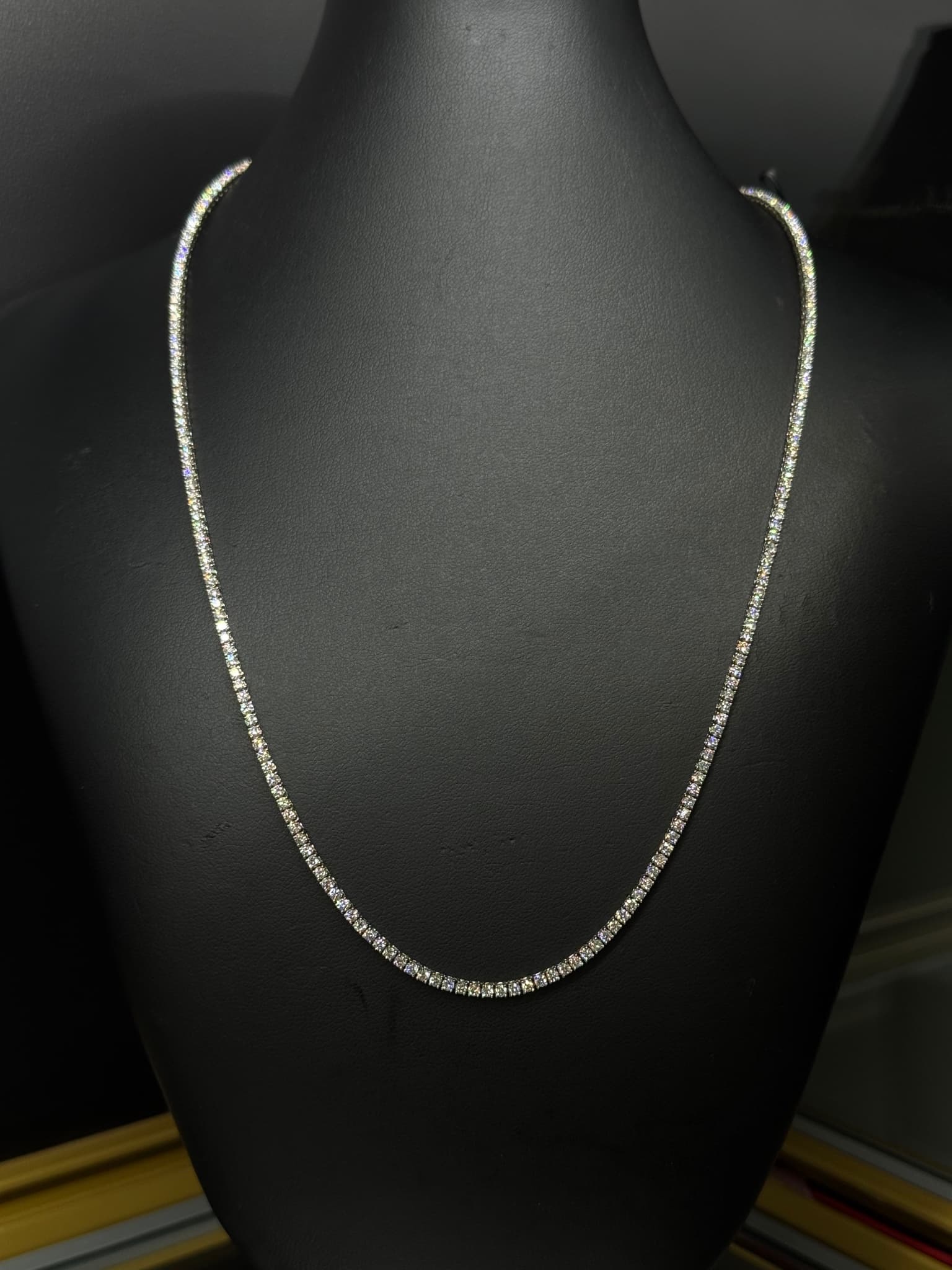 Luxzen Tennis Chain · White Gold · 14 — photo 5