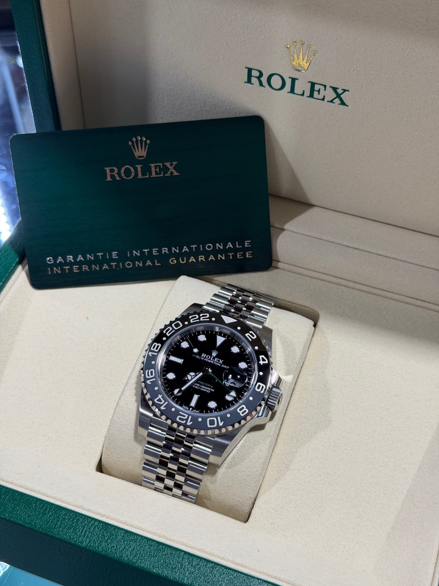 Rolex GMT-Master (Ref. 126710GRNR-0003) — photo 6