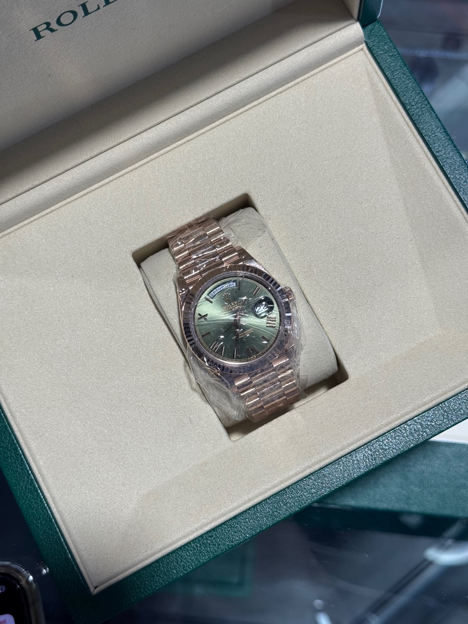 Rolex Day-Date 40 (Ref. 228235-0025)