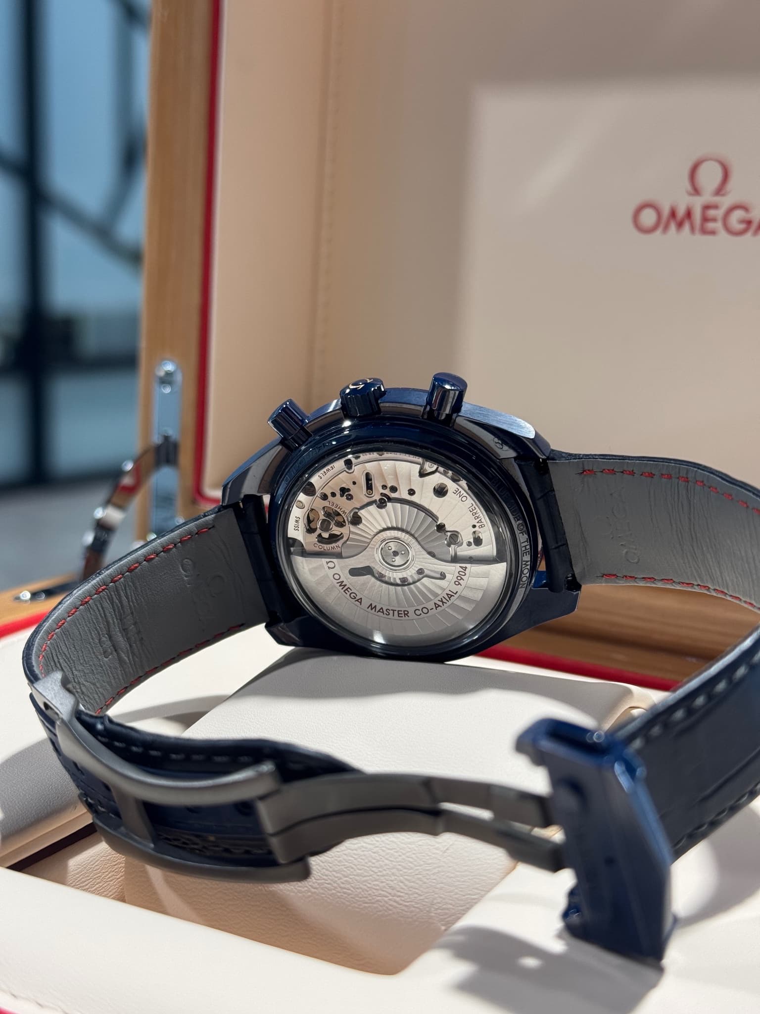 Omega Speedmaster (Ref. 30493445203002) — photo 6