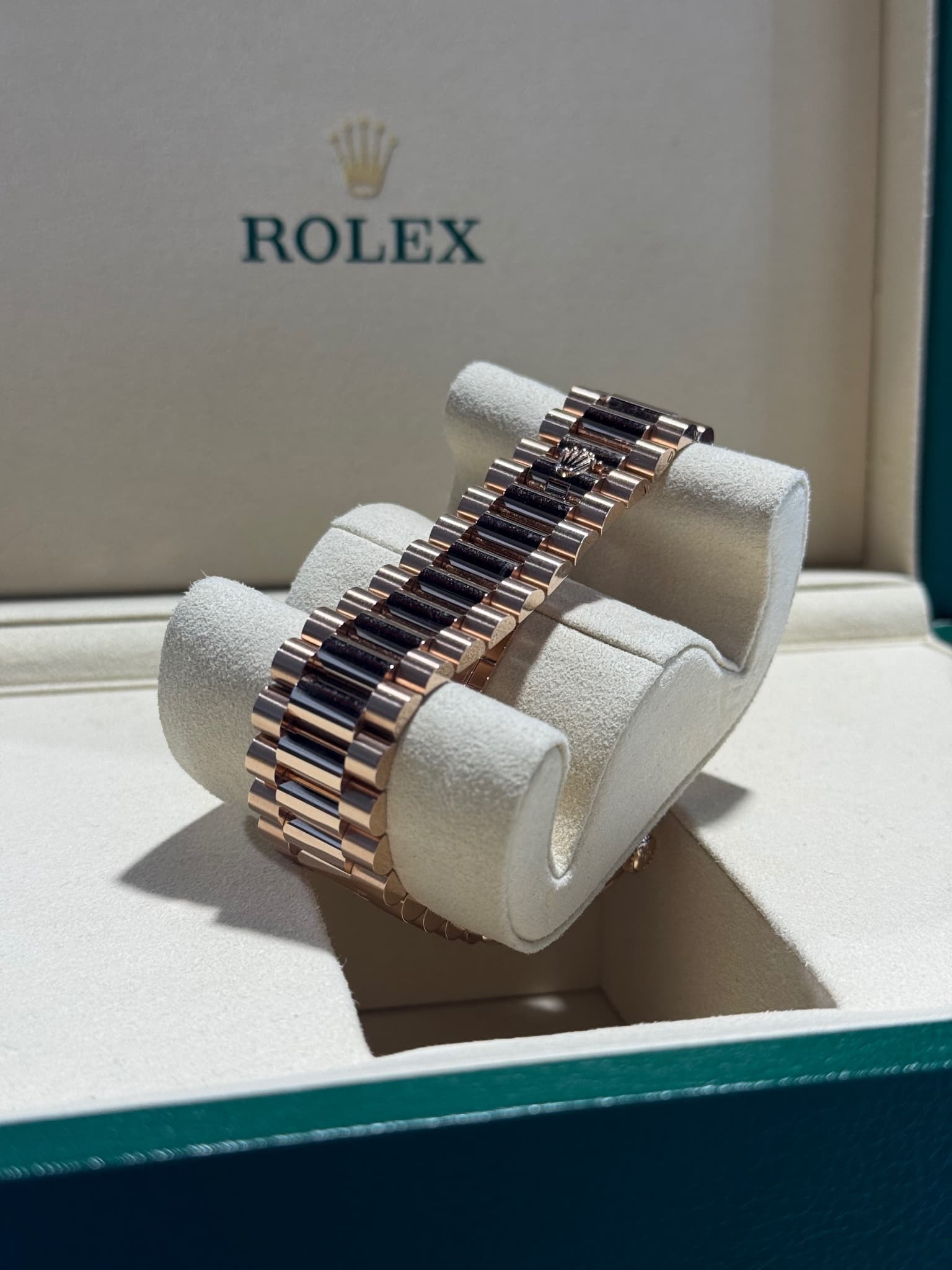 Rolex Day-Date 40 (Ref. 228235-0025) — photo 5