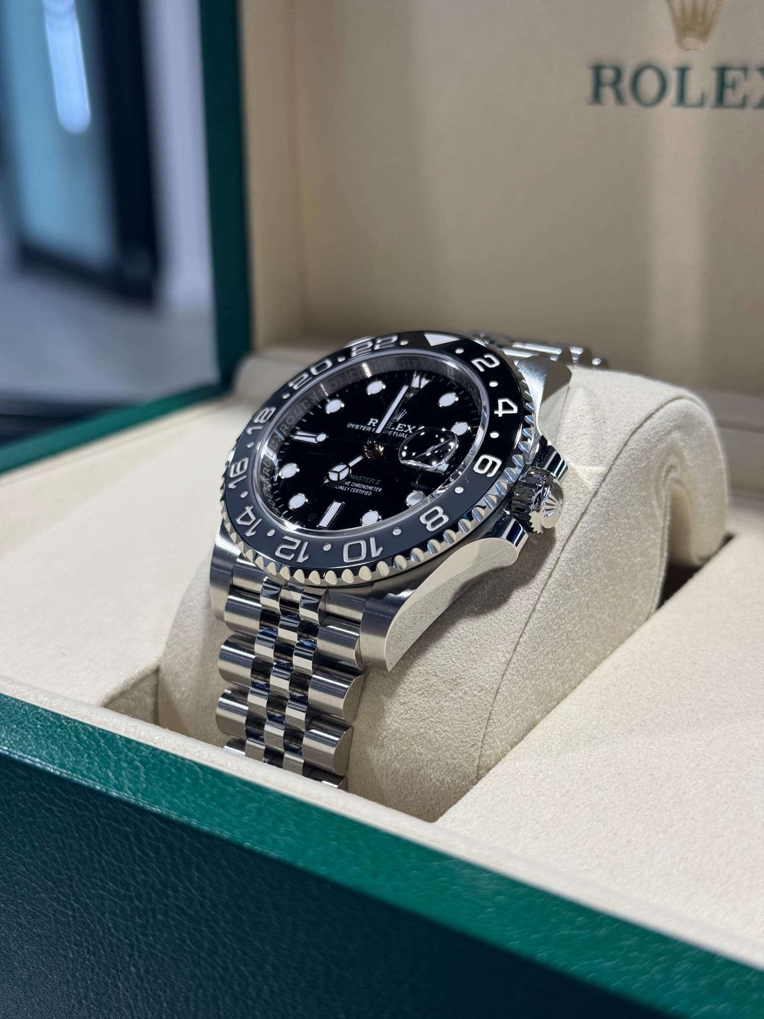 Rolex GMT-Master (Ref. 126710GRNR-0003) — photo 2