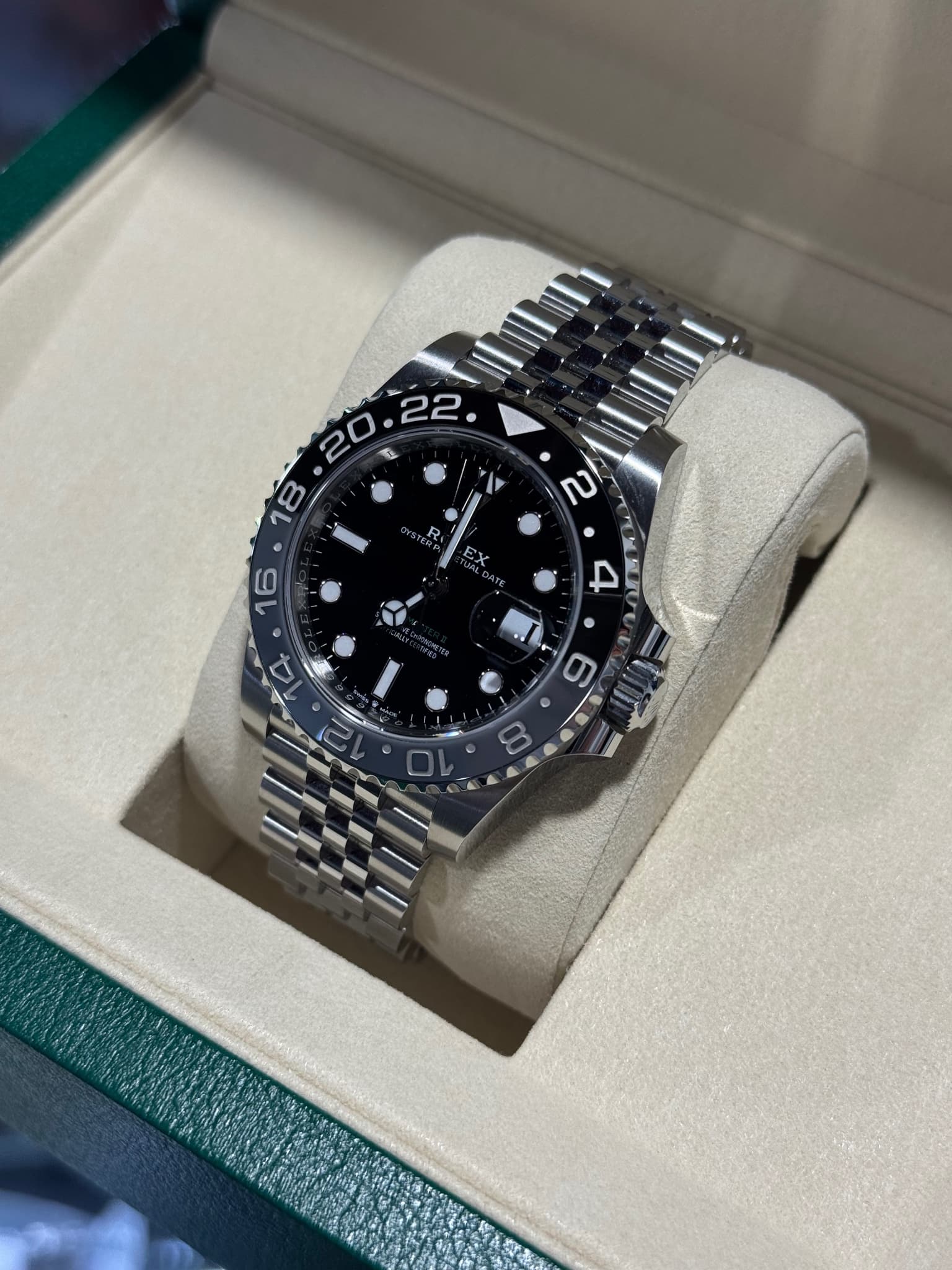 Rolex GMT-Master (Ref. 126710GRNR-0003) — photo 4