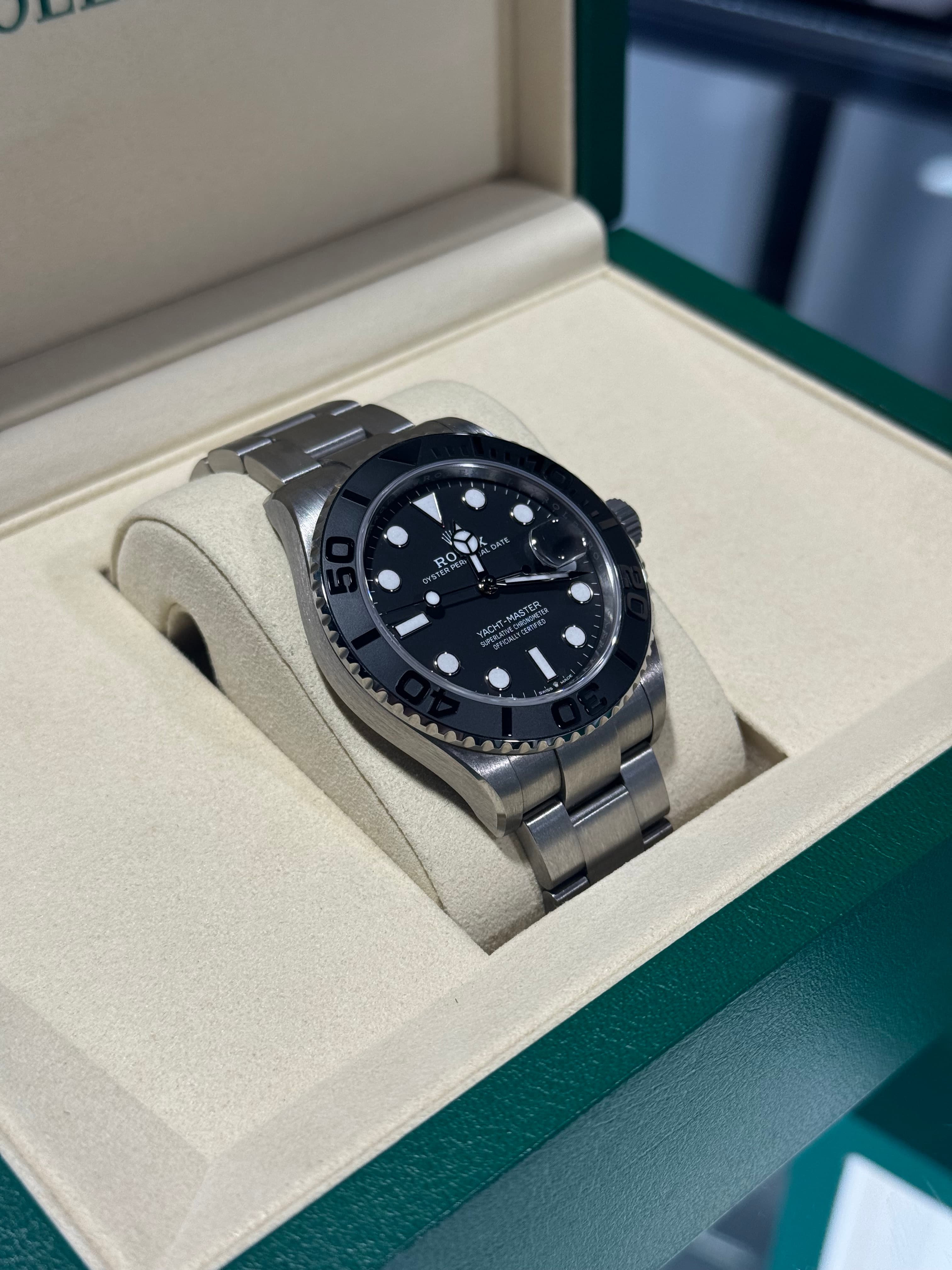 Rolex Yacht-Master (Ref. 226627-0001) — photo 2